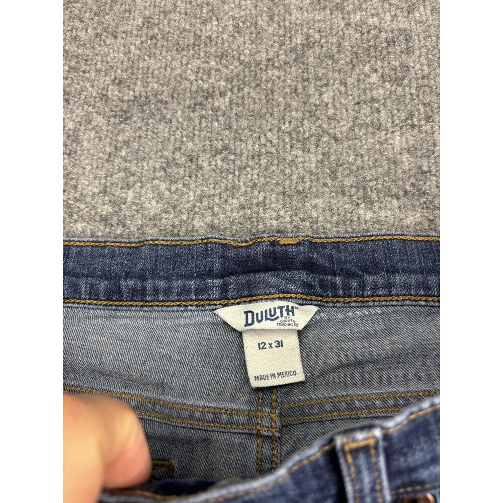 Duluth Trading Co Straight Jeans Womens 12 Blue Med Wash Mid Rise Stretch 12x31 - Picture 2 of 8